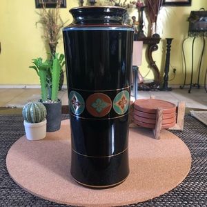 Vintage Imperial Dynasty Vase